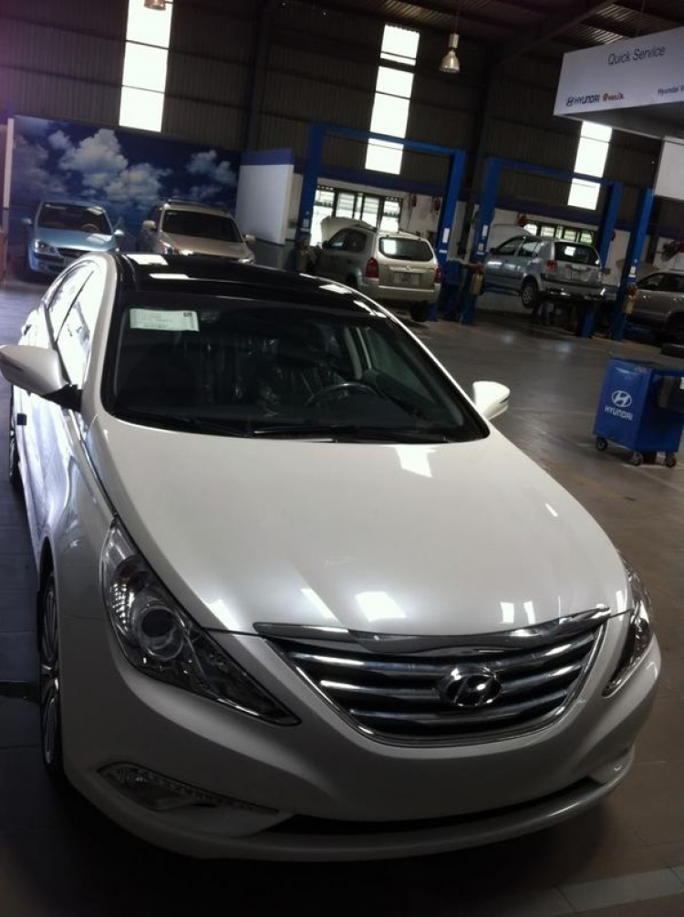 Hyundai thanh phúc.... SONATA 2013 ..chú ý khi gắn loa sup nhé tra 3...