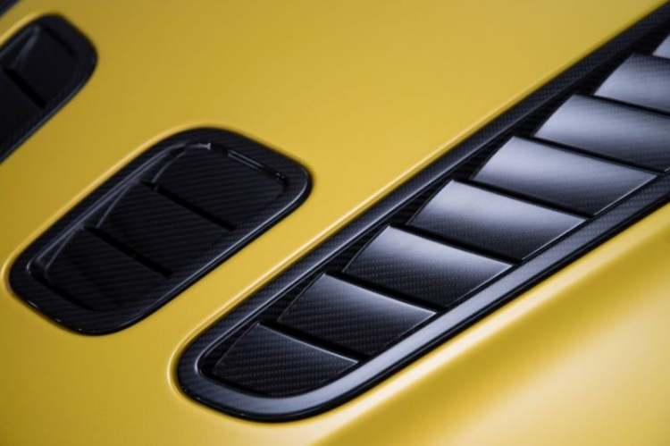 V12 Vantage S - Siêu xe tiếp theo của Aston Martin ra mắt nhân kỉ niệm AM tròn 100 tuổi V12 Vantage S - Siêu xe tiếp theo của Aston Martin ra mắt nhân kỉ niệm AM tròn 100 tuổi