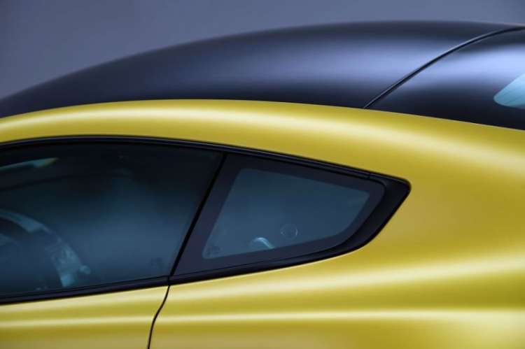 V12 Vantage S - Siêu xe tiếp theo của Aston Martin ra mắt nhân kỉ niệm AM tròn 100 tuổi V12 Vantage S - Siêu xe tiếp theo của Aston Martin ra mắt nhân kỉ niệm AM tròn 100 tuổi