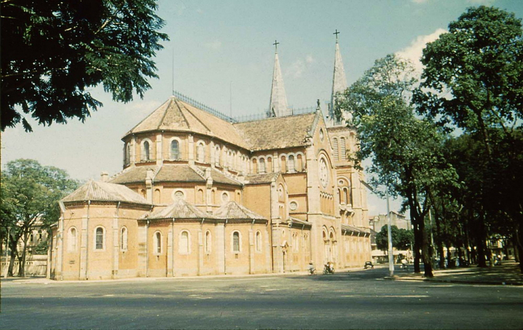 Hình ảnh cực kỳ quý giá về Việt Nam ( 1980 )