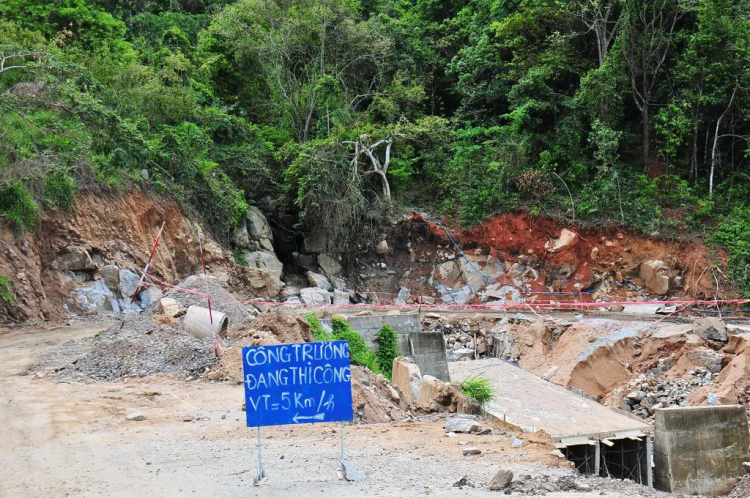 cập nhật tình hình đèo ngoạn mục hướng ĐL-Phan rang tháng 05/2013