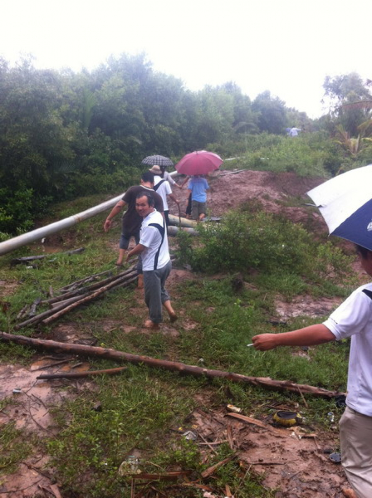 Chuyến đi bàn giao căn nhà tình thương thứ 7 tại Trà Vinh ngày 1/6/2013