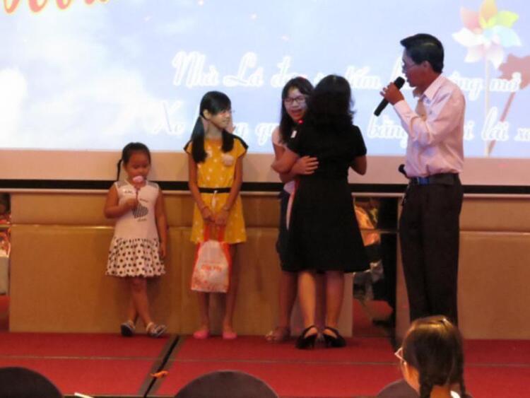 HÌNH ẢNH GALA 1-6 "THIẾU NHI XNL LIÊN HOAN MÙA HÈ 2013" HÌNH ẢNH GALA 1-6 "THIẾU NHI XNL LIÊN HOAN MÙA HÈ 2013"