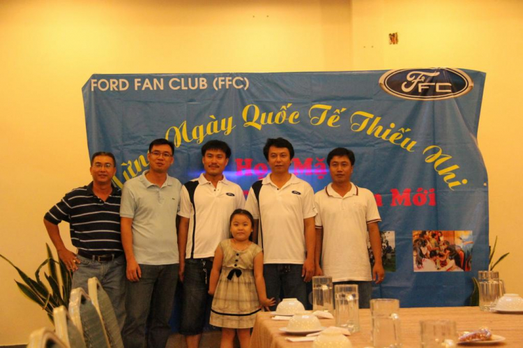Off nhẹ "hậu" tết thiếu nhi 2013 - Ra mắt thành viên mới FFC Off nhẹ "hậu" tết thiếu nhi 2013 - Ra mắt thành viên mới FFC