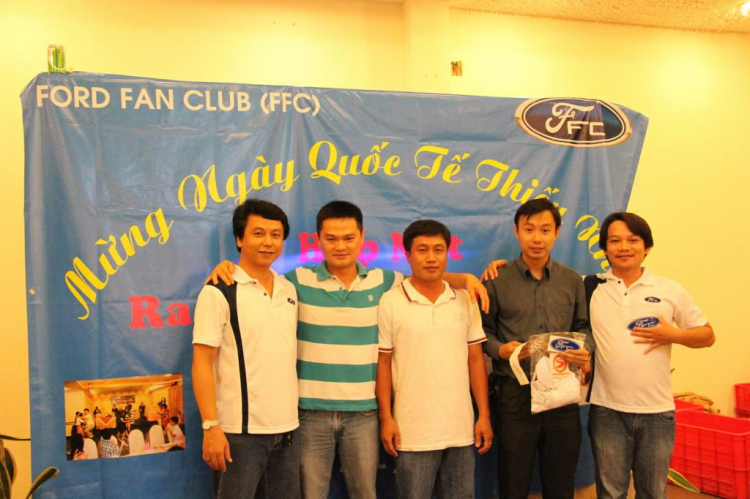 Off nhẹ "hậu" tết thiếu nhi 2013 - Ra mắt thành viên mới FFC