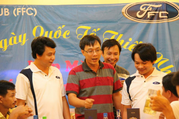 Off nhẹ "hậu" tết thiếu nhi 2013 - Ra mắt thành viên mới FFC Off nhẹ "hậu" tết thiếu nhi 2013 - Ra mắt thành viên mới FFC