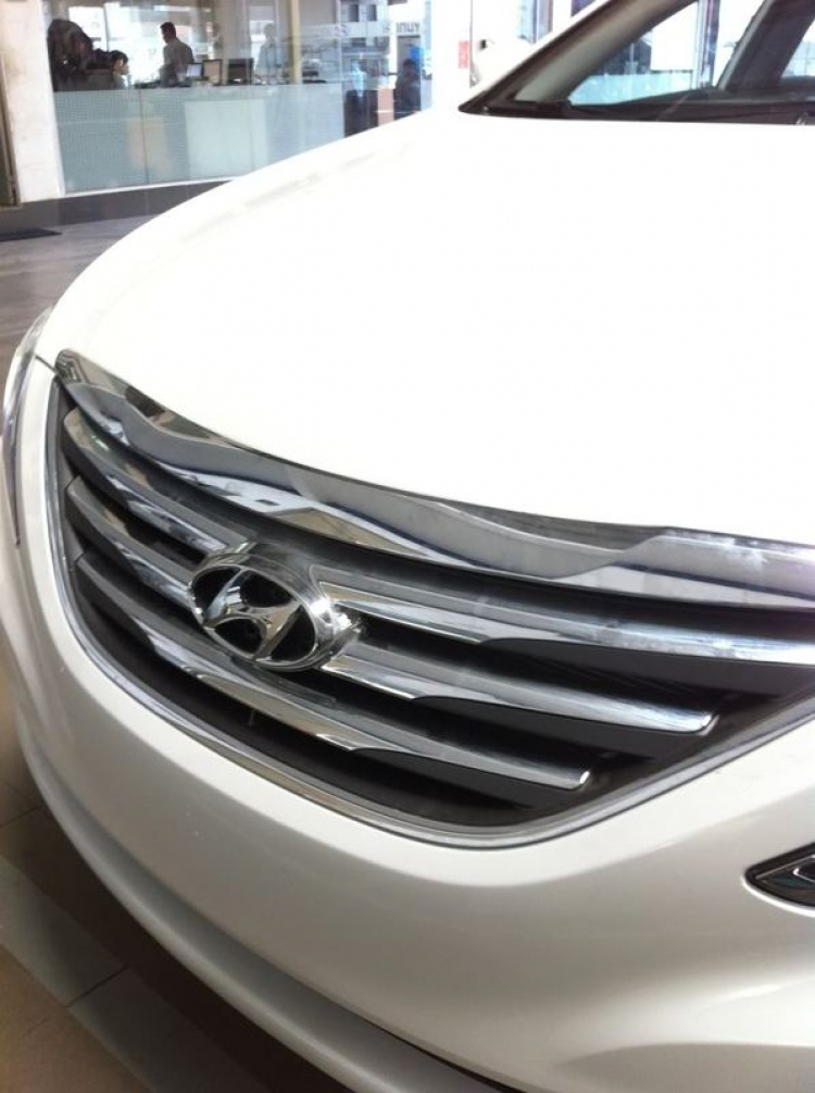 Hyundai thanh phúc.... SONATA 2013 ..chú ý khi gắn loa sup nhé tra 3...