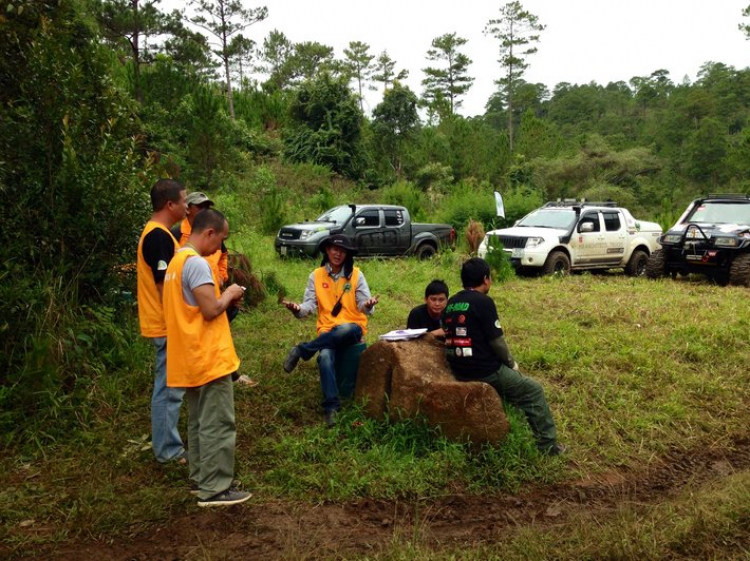 Tường thuật Giải đua ô tô địa hình Tây Nguyên - Đà Lạt 2014 Tường thuật Giải đua ô tô địa hình Tây Nguyên - Đà Lạt 2014