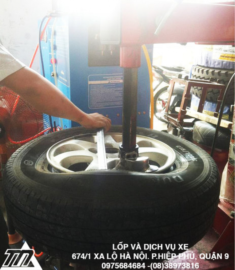 Cẩn thận việc tháo lắp lốp xe không đúng kỹ thuật.