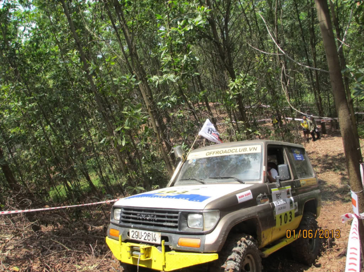 40 đội đua off-road tụ quân ở Hạ Long