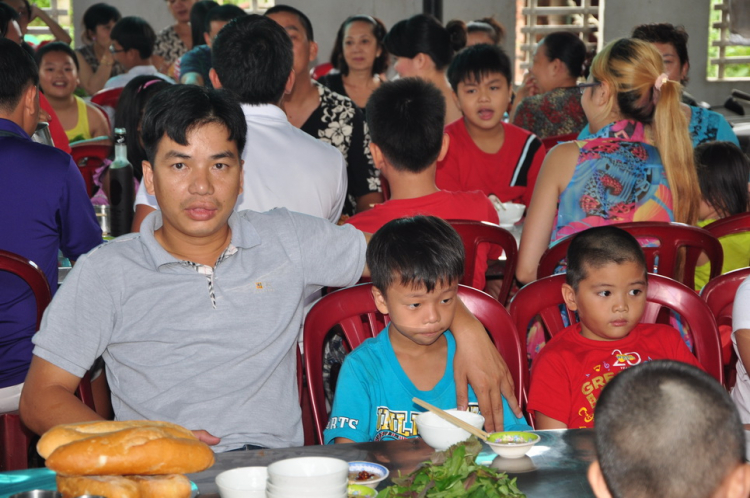 Hình ảnh MAFC off mừng ngày Quốc tế Thiếu nhi 1/6/2013.