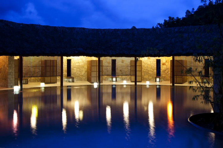 Nha Trang tắm và tắm Nha Trang tắm và tắm