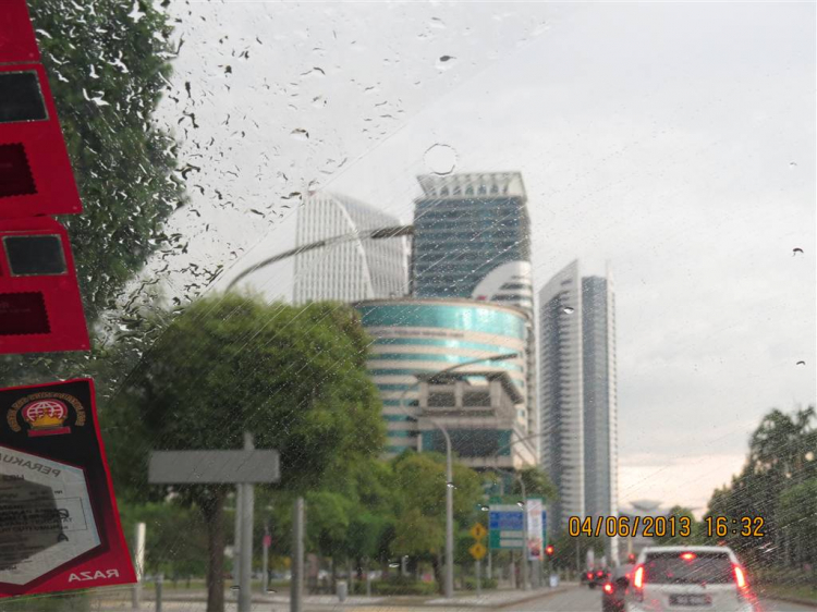 Nhật ký chuyến đi Malaysia 5 ngày 4 đêm (31/05 - 04/06) của nhà em! Nhật ký chuyến đi Malaysia 5 ngày 4 đêm (31/05 - 04/06) của nhà em!