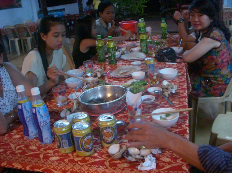 Ký sự hành trình : Hè về, miền trung biển gọi Ký sự hành trình : Hè về, miền trung biển gọi