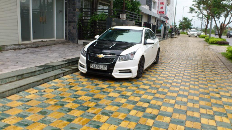 Xưởng độ Cruze,hình Tr 1,24,26 ,27,28 ,30, 31,33, 35.36,37,38,39,40,41,42 ,45 em cruze vàng cam độ