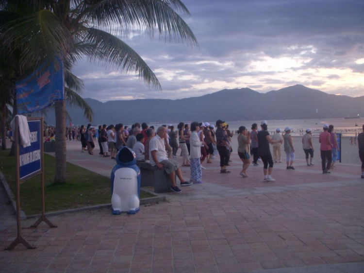 Ký sự hành trình : Hè về, miền trung biển gọi Ký sự hành trình : Hè về, miền trung biển gọi