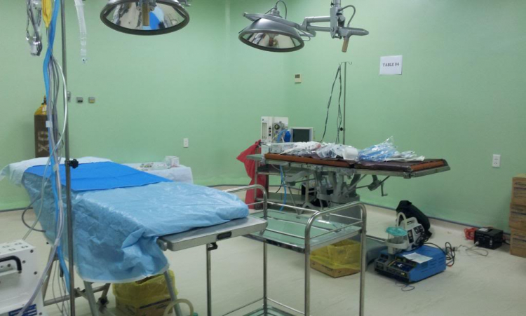 Quảng Ngãi, mang nụ cười đến cho trẻ con ! (Hình trẻ em bị tật, cân nhắc trước khi xem ) Quảng Ngãi, mang nụ cười đến cho trẻ con ! (Hình trẻ em bị tật, cân nhắc trước khi xem )