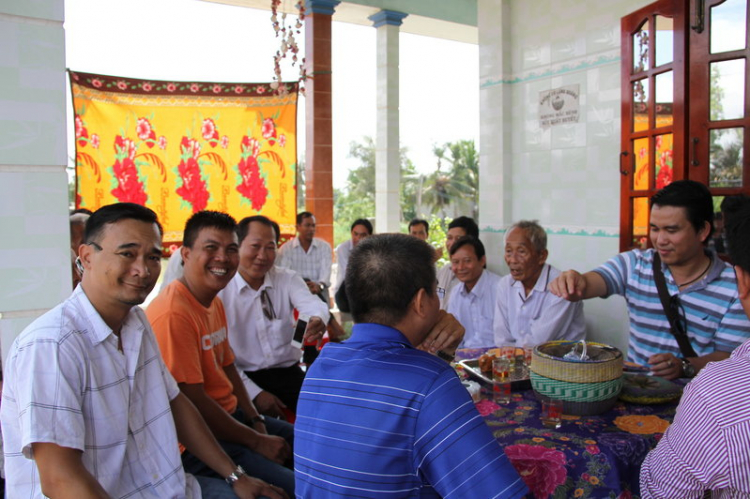 Khởi công xây cầu từ thiện cho người nghèo tại xã Tân Chánh, H.Cần Đước Khởi công xây cầu từ thiện cho người nghèo tại xã Tân Chánh, H.Cần Đước
