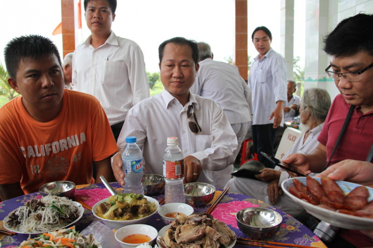 Khởi công xây cầu từ thiện cho người nghèo tại xã Tân Chánh, H.Cần Đước Khởi công xây cầu từ thiện cho người nghèo tại xã Tân Chánh, H.Cần Đước