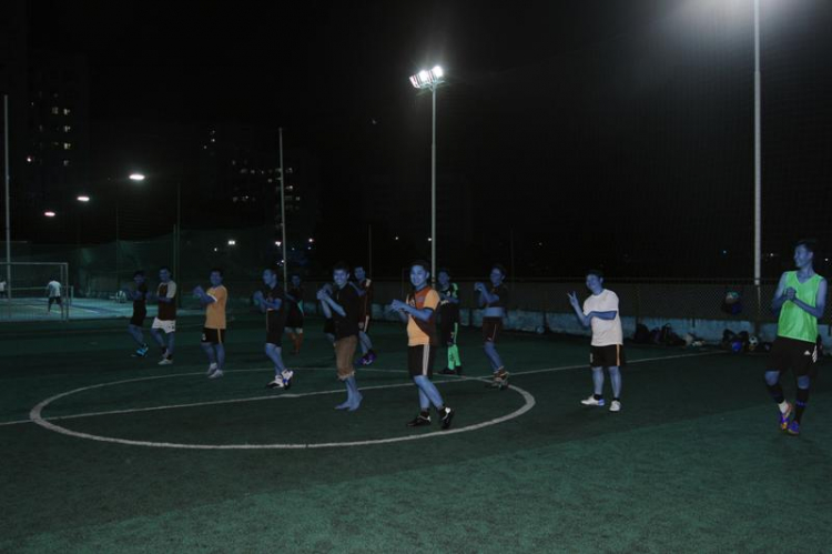 [Futsal Club] Quan hệ Thứ 2 (sân Tiểu Ngư) & Thứ 6 từ 19h-20h30 (Nhà Thiếu Nhi TPhố)