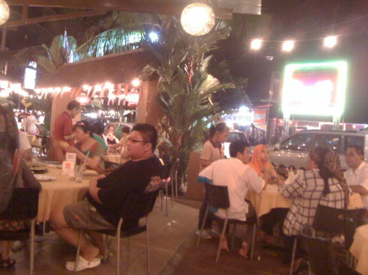 PHƯỢT MALAYSIA - Cả nhà em liều một phen ! PHƯỢT MALAYSIA - Cả nhà em liều một phen !