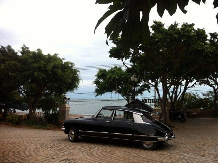 Citroën DS 21 | Chiếc thàm bay trên đường Citroën DS 21 | Chiếc thàm bay trên đường