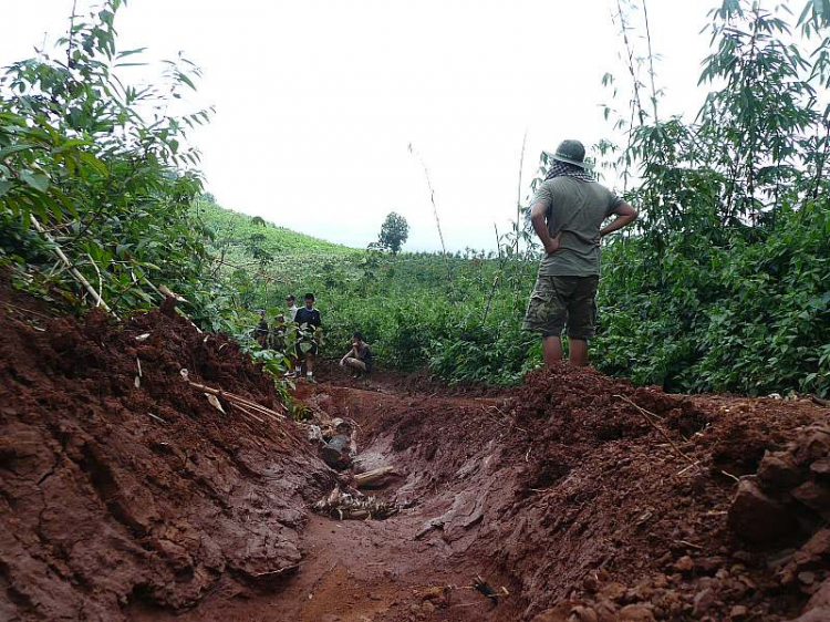 Dốc đá vôi - Thử sức mùa mưa 2013 cho anh em Offroad 28/6/2013