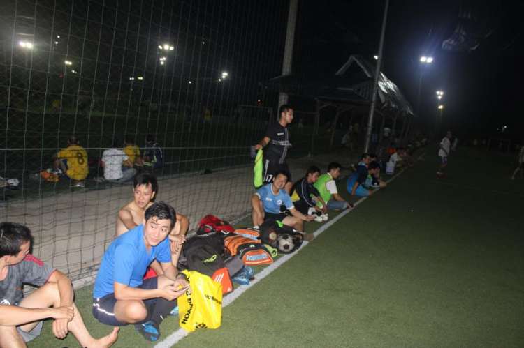 [Futsal Club] Quan hệ Thứ 2 (sân Tiểu Ngư) & Thứ 6 từ 19h-20h30 (Nhà Thiếu Nhi TPhố)