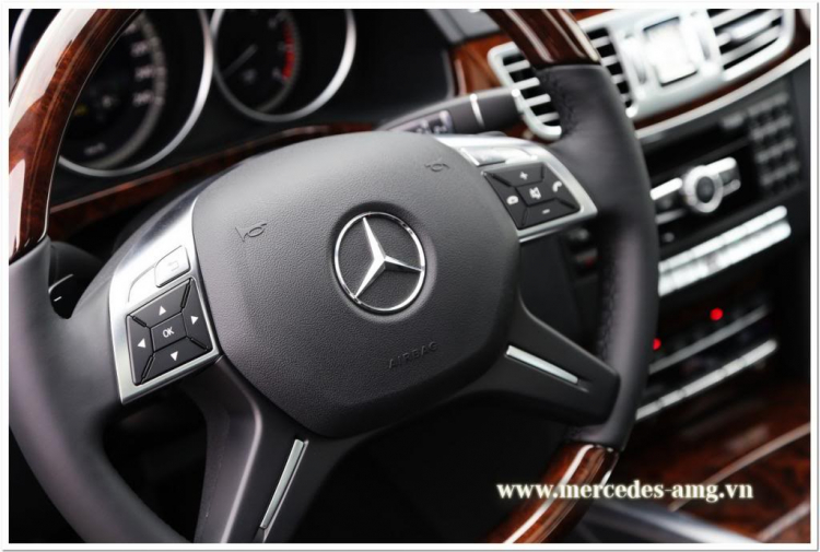 Hình ảnh chi tiết Mercedes E-Class mới tại Việt Nam