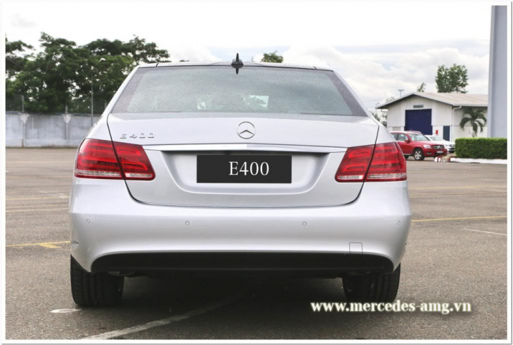 Hình ảnh chi tiết Mercedes E-Class mới tại Việt Nam