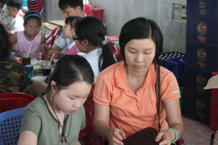 Tường thuật trực tiếp Chương trình vui hè cho các thành viên nhí FFC du lịch hè Nha Trang Tường thuật trực tiếp Chương trình vui hè cho các thành viên nhí FFC du lịch hè Nha Trang
