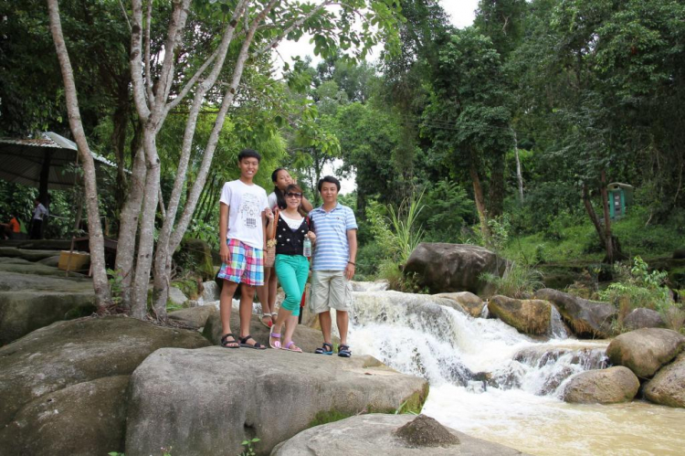 Tường thuật trực tiếp Chương trình vui hè cho các thành viên nhí FFC du lịch hè Nha Trang Tường thuật trực tiếp Chương trình vui hè cho các thành viên nhí FFC du lịch hè Nha Trang