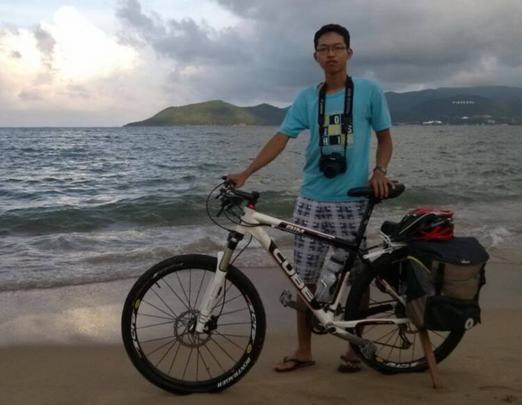 S.O.S - Hành trình Nha Trang biển đảo 7/2013 S.O.S - Hành trình Nha Trang biển đảo 7/2013
