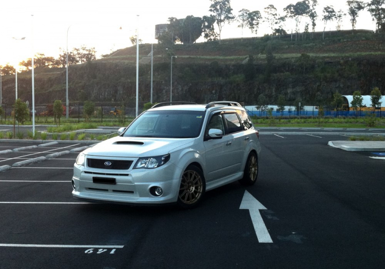 Có bác nào muốn độ Forester? Có bác nào muốn độ Forester?