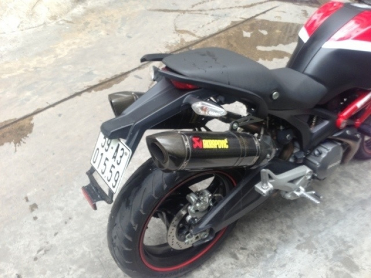 Bán xe: DUCATI Monster ( chợ xe máy em ko đăng bài được , nếu sai chổ mod move dùm em)