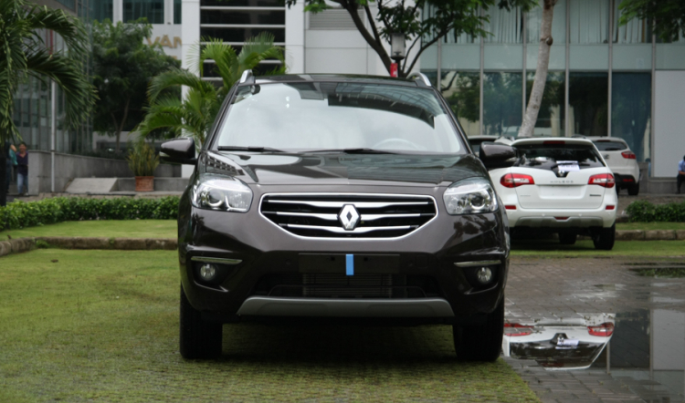 Renault Koleos có màu mới