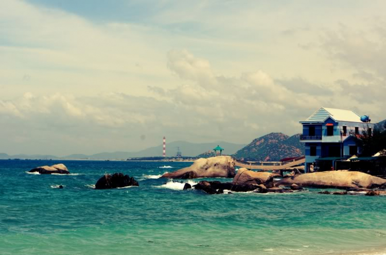 S.O.S - Hành trình Nha Trang biển đảo 7/2013 S.O.S - Hành trình Nha Trang biển đảo 7/2013
