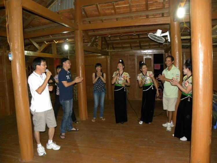 Xuyên Việt 30 Ngày - Hè 2013!