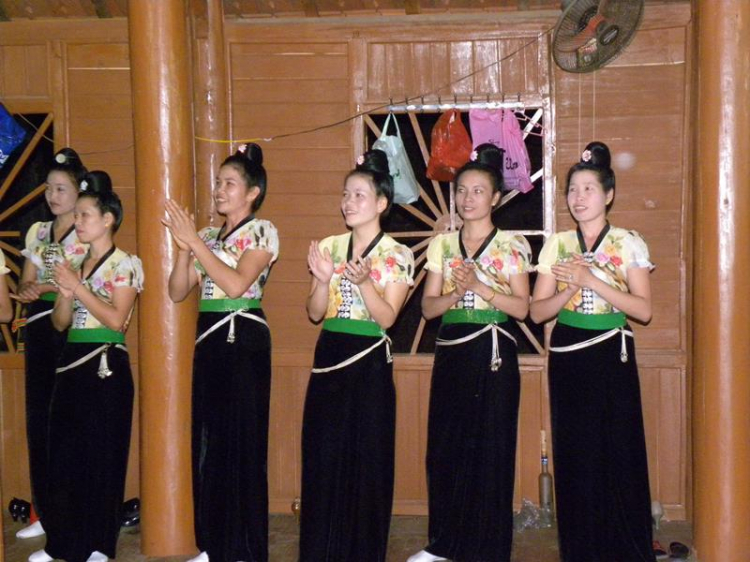 Xuyên Việt 30 Ngày - Hè 2013!