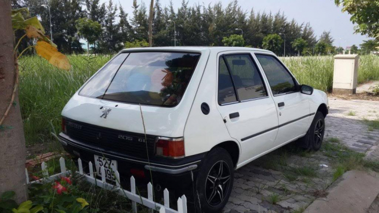 Peugeot 205 - Super Mini