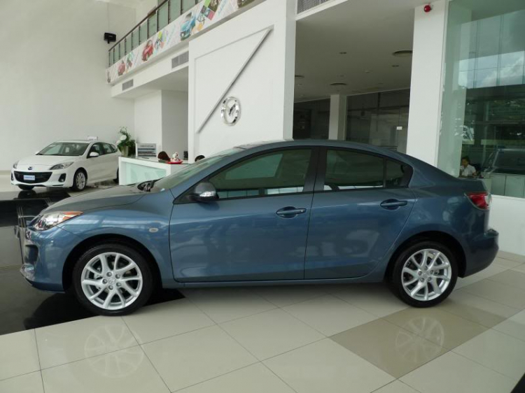Tìm Mazda 3S AT 2013 màu vàng cát Tìm Mazda 3S AT 2013 màu vàng cát