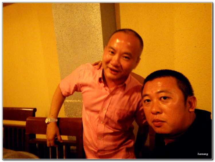 Họp mặt thứ 2 đầu tuần cùng các thành viên "máu nhiễm bùn" Họp mặt thứ 2 đầu tuần cùng các thành viên "máu nhiễm bùn"