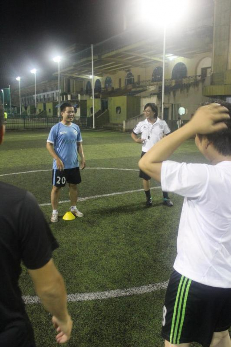 [Futsal Club] Quan hệ Thứ 2 (sân Tiểu Ngư) & Thứ 6 từ 19h-20h30 (Nhà Thiếu Nhi TPhố)