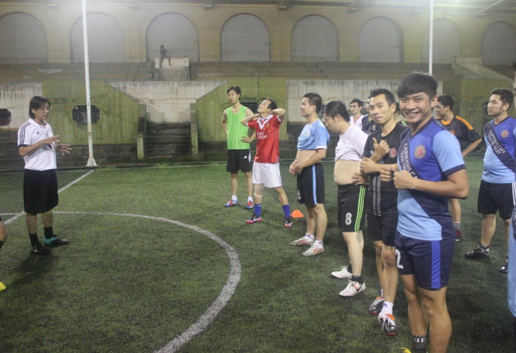 [Futsal Club] Quan hệ Thứ 2 (sân Tiểu Ngư) & Thứ 6 từ 19h-20h30 (Nhà Thiếu Nhi TPhố)