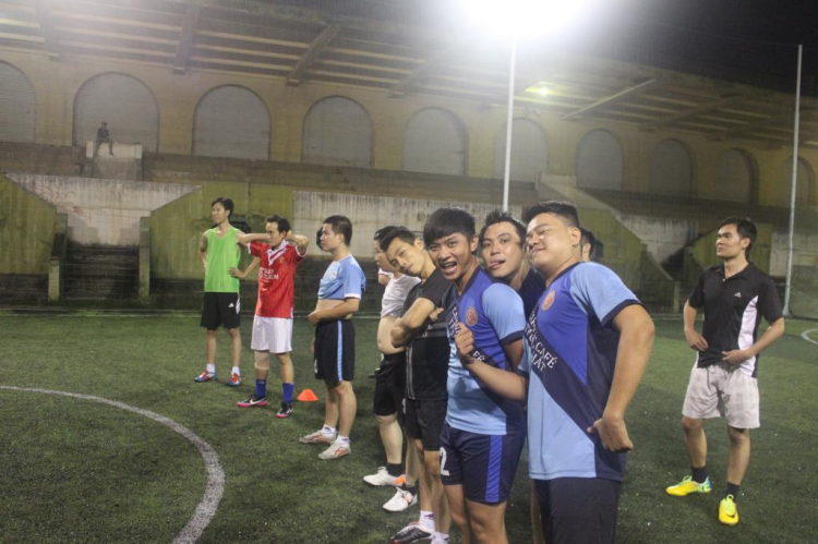 [Futsal Club] Quan hệ Thứ 2 (sân Tiểu Ngư) & Thứ 6 từ 19h-20h30 (Nhà Thiếu Nhi TPhố)