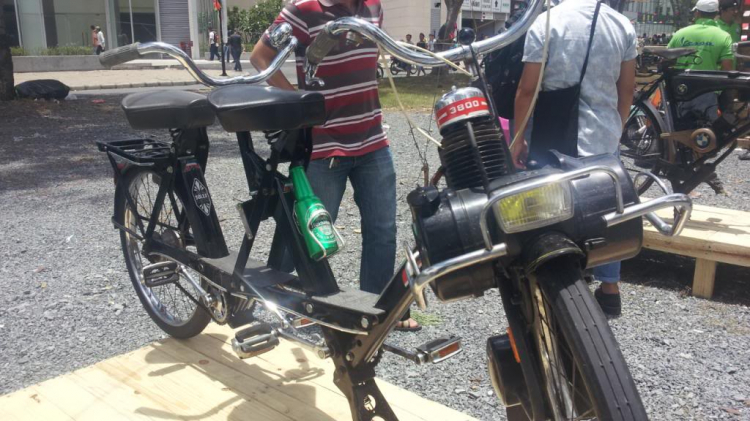Mẫu và xe ngày hội Motor Việt Nam - Phú Mỹ Hưng Mẫu và xe ngày hội Motor Việt Nam - Phú Mỹ Hưng