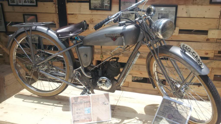 Mẫu và xe ngày hội Motor Việt Nam - Phú Mỹ Hưng Mẫu và xe ngày hội Motor Việt Nam - Phú Mỹ Hưng