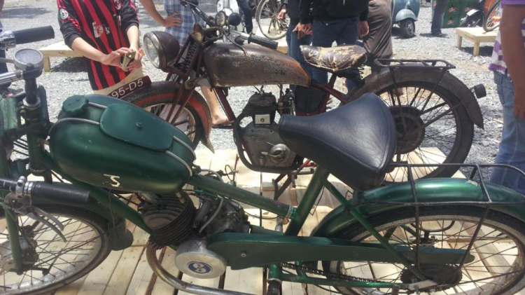 Mẫu và xe ngày hội Motor Việt Nam - Phú Mỹ Hưng Mẫu và xe ngày hội Motor Việt Nam - Phú Mỹ Hưng