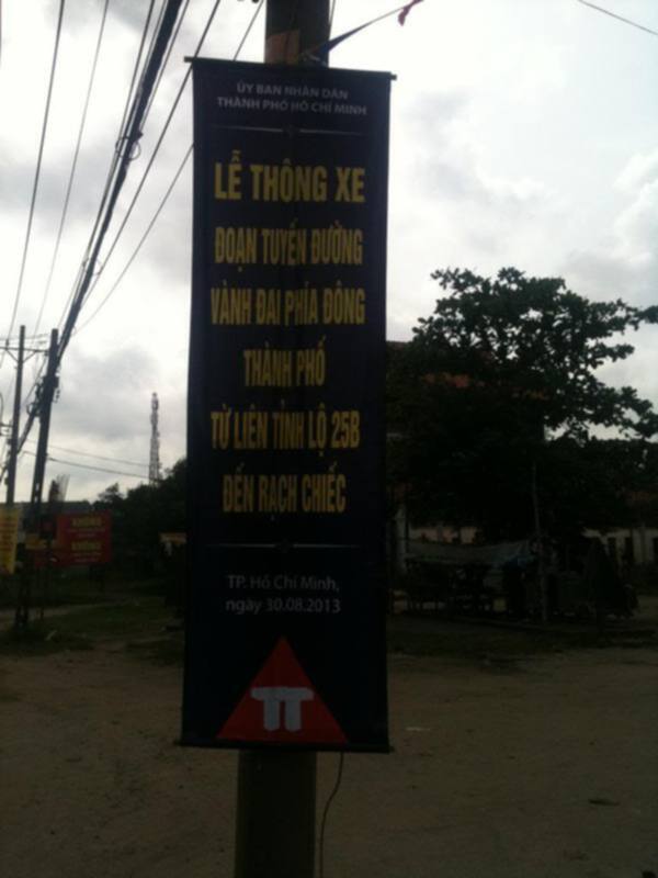 Đường đã thông nhưng xe chưa đi đc nha các Bác !