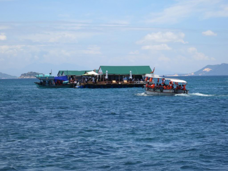 MFC - KHÁM PHÁ “LIÊN KHÚC” ĐẢO: BÌNH BA & BÌNH HƯNG HOANG SƠ (Ảnh từ P.28) MFC - KHÁM PHÁ “LIÊN KHÚC” ĐẢO: BÌNH BA & BÌNH HƯNG HOANG SƠ (Ảnh từ P.28)